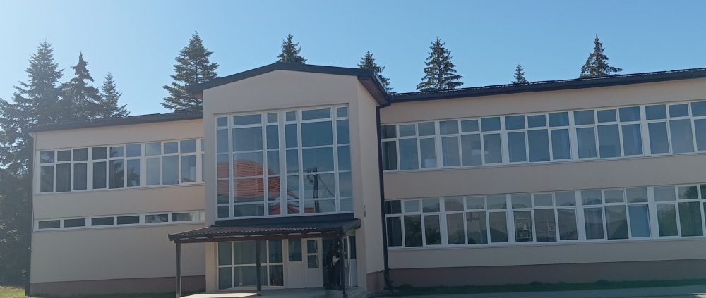 Srednja škola "Tin Ujević"  Glamoč